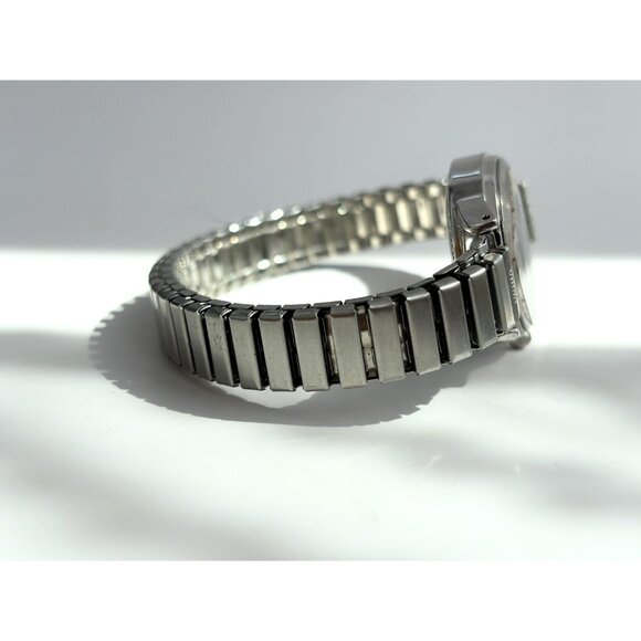 Silver Toned Rhinestone Vintage Stretch Ladies Vintage Wristwatch - 28mm WORKS! - Picture 7 of 10